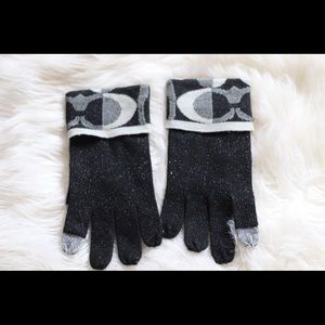 Coach Gloves with Signature Emblem